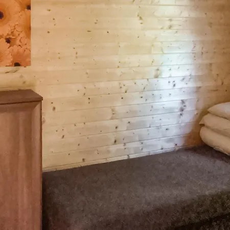 2 Bedroom Awesome In Nyaraló